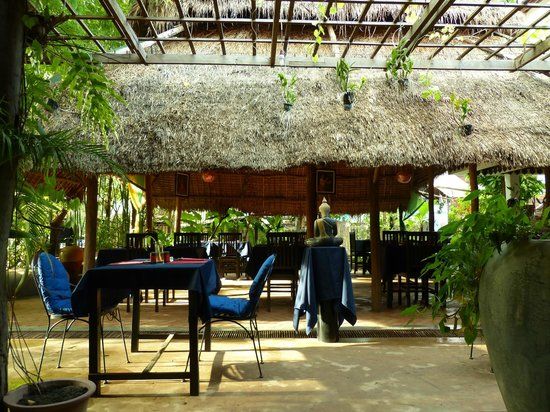 The Touich Restaurant Bar