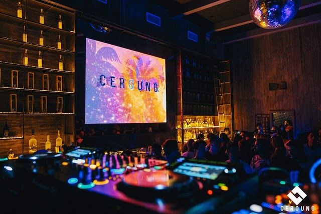 Club 01