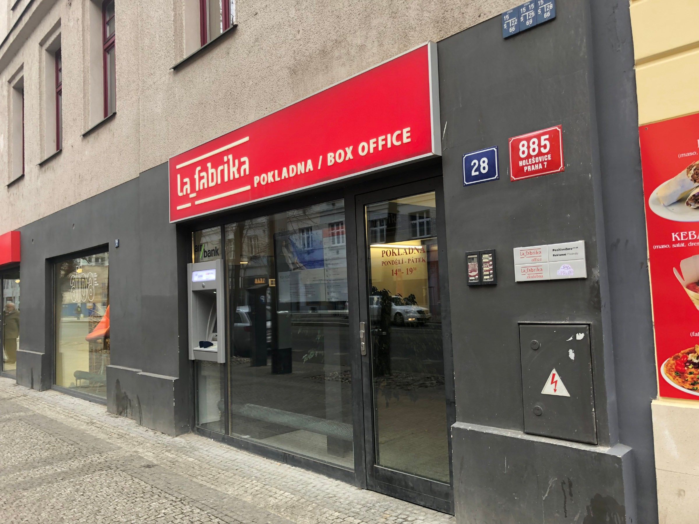 La Fabrika