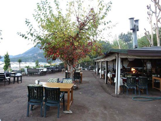 Kutle Hotel & Restaurant