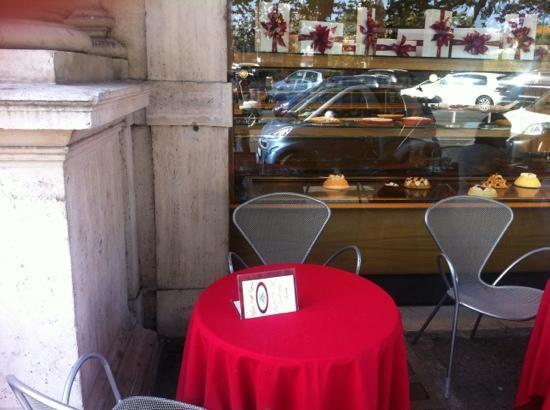 Antonini Cafe