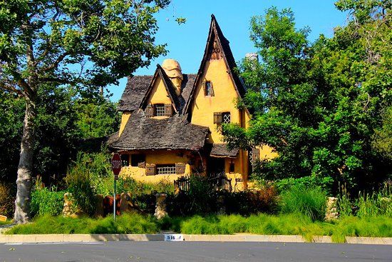 Spadena House