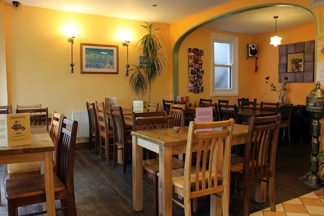 Dinosaur Cafe