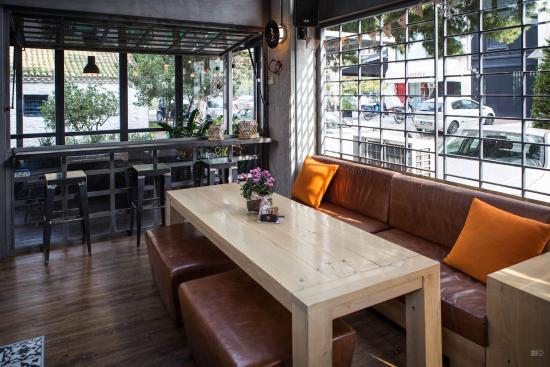 Saint's Bar + Pizza