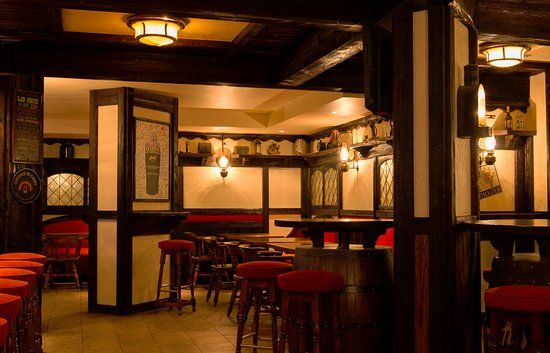 Captain's Arms English Pub