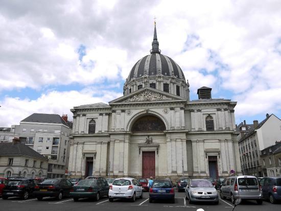 Eglise Notre-Dame-de-Bon-Port