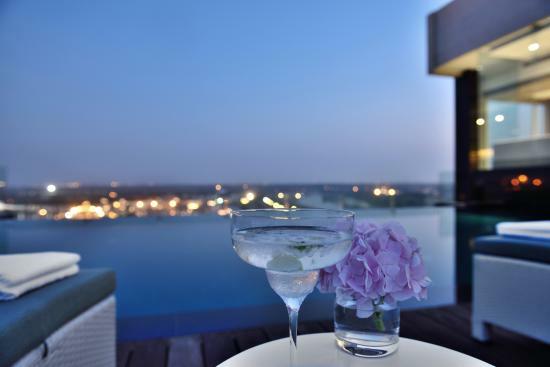 Sky Bar
